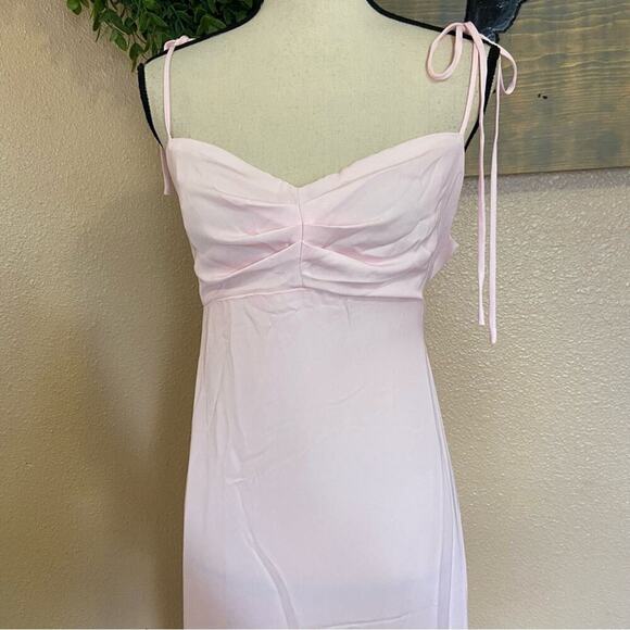 NWOT Lulus Maximum Allure Pink and Purple Ombre Satin Tie-Strap Maxi Dre… - Picture 2 of 9